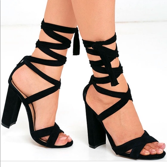 Steve Madden Shoes - Steve Madden christey heel